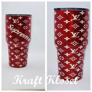 supreme tumbler cup